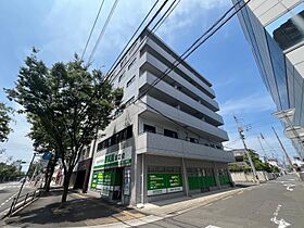 香川県高松市番町二丁目17-16（賃貸マンション2LDK・2階・122.51㎡） その1