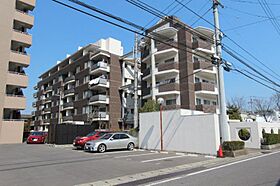 香川県高松市鶴市町2049-1（賃貸マンション2LDK・2階・64.40㎡） その4