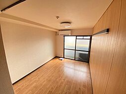 ドルフ3 302 3階ワンルームのリビング/ダイニング