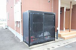 カルム・シェソワ 106 1階2DKのリビング/ダイニング