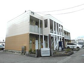 レオパレスさくら 101 ｜ 香川県高松市春日町片田1698-1（賃貸アパート1K・1階・19.87㎡） その1