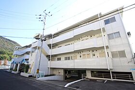 メゾンド屋島I 101 ｜ 香川県高松市屋島西町2282-15（賃貸マンション1LDK・1階・44.72㎡） その1