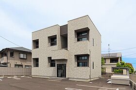 プレミアムレジデンス香西南町 102 ｜ 香川県高松市香西南町300-5（賃貸アパート1K・1階・23.13㎡） その1