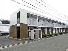 レオパレスＭａ　ｍａｉｓｏｎ　ｓａｋｏ 110 ｜ 香川県高松市林町2535-8（賃貸アパート1K・1階・30.66㎡） その1