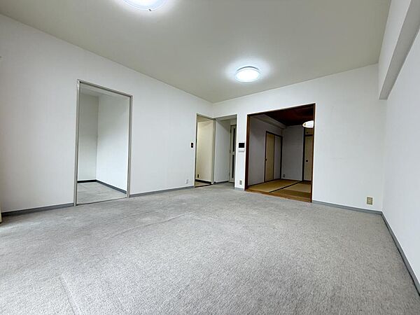 リビング/ダイニング