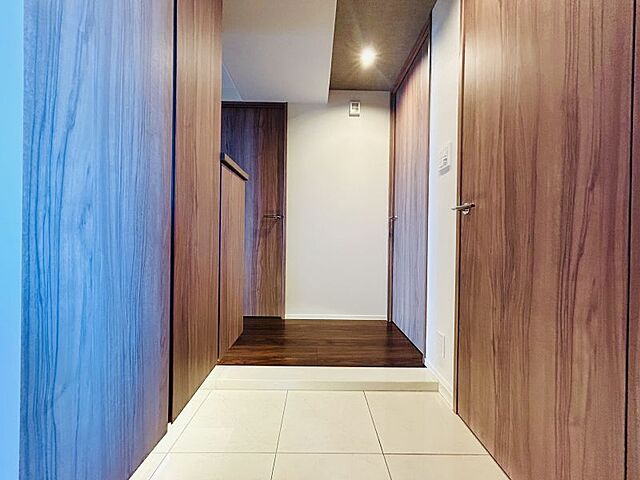 玄関 MJRザ・ガーデン大江 10階/-