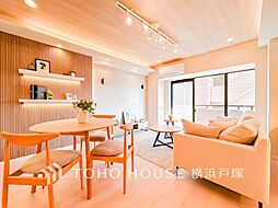 マークミュー横濱シティフロント 2SLDKのリビング/ダイニング