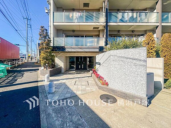 エントランスを拡大表示