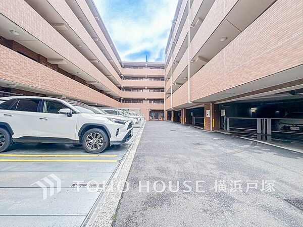 駐車場を拡大表示