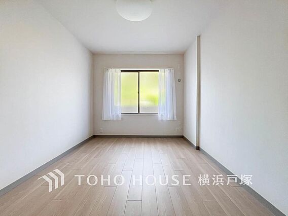 「Room」空...