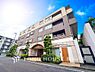外観：【Appearance】住む人を映し出す洗練された佇まいは、いつまでも輝き続けながらいつしか街の風景に溶け込んでいきます。