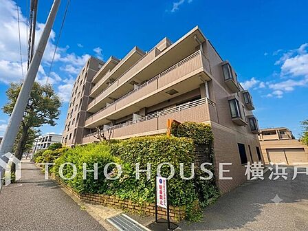 おしゃれな雰囲気や自然の潤い、親しみやすさといった個性を、街に新たな価値を齎し続けることでしょう。