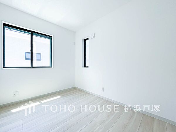 寝室を拡大表示
