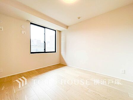 【Room】心安らぐプライベート空間。シンプルで機能的な居室が、日々の生活に快適さと豊かさをプラスします。