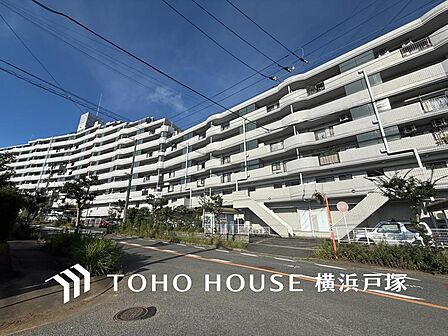 【Appearance】都市の暮らしにフィットする住まい。快適な住空間と利便性を兼ね備え、日々の暮らしをスマートに楽しめる、落ち着いた雰囲気の住空間です。