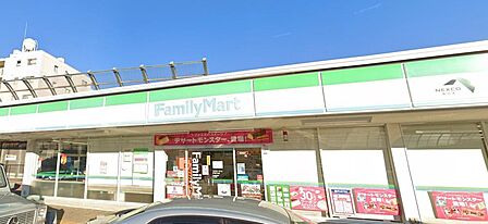 ファミリーマート戸塚PA店まで約622m