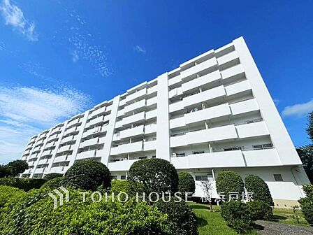 【Appearance】流行に左右されず、将来にわたって価値が継続する「上質」な佇まい。おしゃれな雰囲気や自然の潤い、親しみやすさといった個性を、街に新たな価値をもたらし続ける。