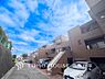外観：【Appearance】デザインされた空間と競い合うかのような充実した建物設備も家族の時間を彩ってくれることでしょう。