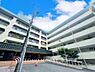 外観：建物の居住性に拘った邸宅は、「落ち着き」と「安らぎ」と「快適」を実現してくれます。