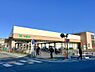 周辺：サミットストア上星川店（900ｍ）相鉄線・上星川駅近くの生活道路沿いに佇む大型スーパーマーケット。鮮度の高い生鮮食品や充実したお惣菜が豊富に揃い、広い駐車場完備で日々の買い出しに大変重宝されています。