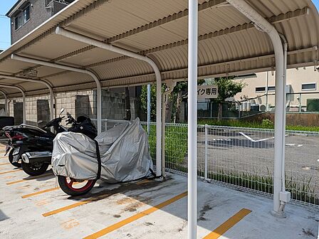 バイク置き場