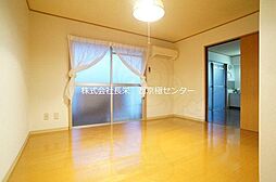 JR山陰本線 花園駅 徒歩10分の賃貸マンション 4階1DKのリビング/ダイニング