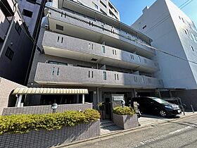 ロザーンジュ堀川 801 ｜ 京都府京都市中京区姉西堀川町（賃貸マンション2LDK・8階・55.01㎡） その1