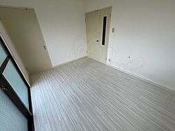 ヒルサイドハウス 1階3DKのリビング/ダイニング