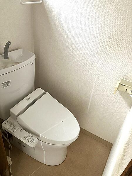 トイレを拡大表示