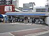 周辺：ローソン　阪急茨木市駅南店 徒歩1分。 20m