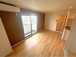 ネクストメゾン吹田駅前 2階1LDKのリビング/ダイニング