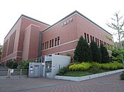 私立大和大学 徒歩33分。 2570m