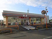 セブンイレブン　千里丘4丁目店 徒歩10分。 760m
