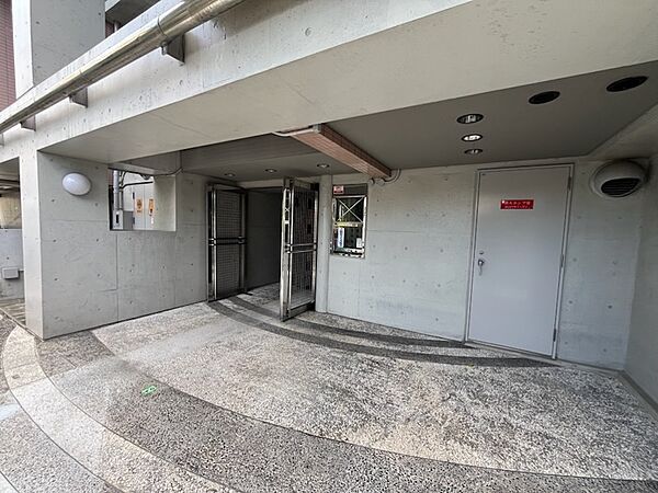 トイレを拡大表示