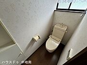 温水洗浄便座付きトイレ♪