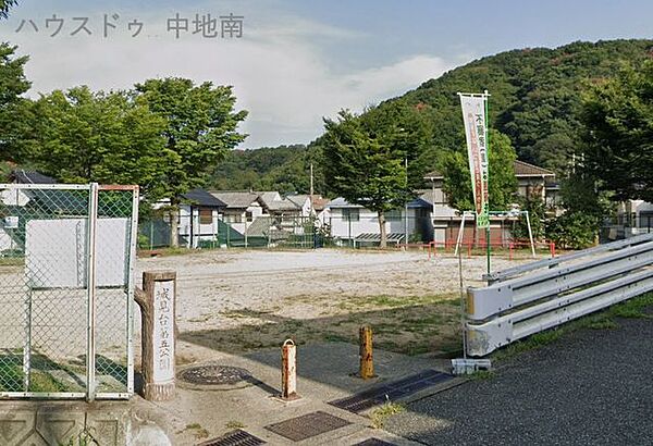 周辺を拡大表示