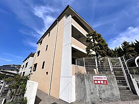 フォーレスト学園前  ｜ 奈良県奈良市百楽園１丁目（賃貸マンション2LDK・1階・62.20㎡） その1