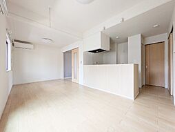 ヴィラージオ スズ 2階2LDKのリビング/ダイニング