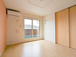 グロリアス R 2階2LDKのリビング/ダイニング