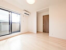 ジックス石原 B 2階3LDKのリビング/ダイニング