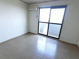 ロイヤルビュー太田 C 1階3Kのリビング/ダイニング