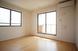 ネロミロス C 2階2LDKのリビング/ダイニング