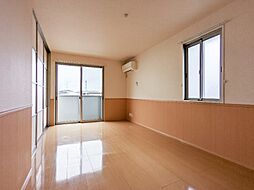 ラフォーレ A 2階2LDKのリビング/ダイニング