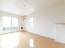 ブルーシャトー 2階2LDKのリビング/ダイニング