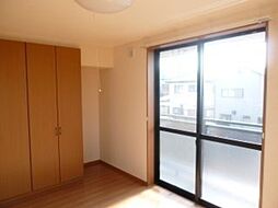 レジオン・ドヌール 1階1LDKのリビング/ダイニング