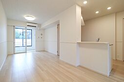 ウィステリア B 1階1LDKのリビング/ダイニング