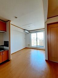 パークメゾン末広 D 2階2LDKのリビング/ダイニング