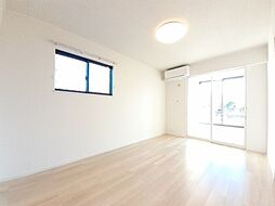 クリスタル パークII 1階1LDKのリビング/ダイニング