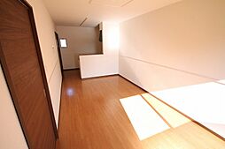 エマ カカオ 1階2LDKのリビング/ダイニング