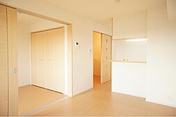 パークハイツ尾島 2階2LDKのリビング/ダイニング